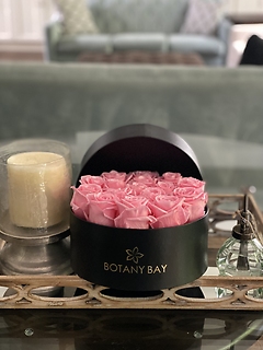Luxury Round Pink Rose Box