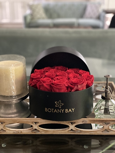 Luxury Round Red Rose Box