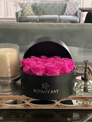 Luxury Round Fuchsia Rose Box